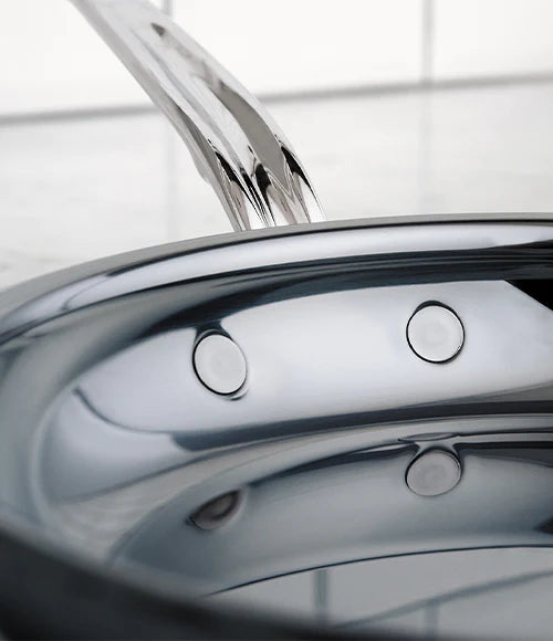 flush rivets on hestan nanobond
